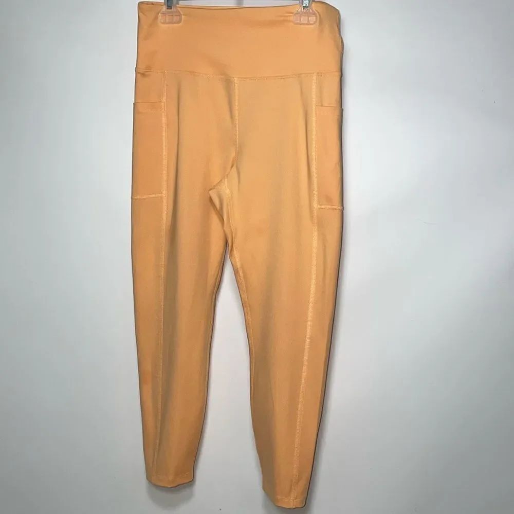 Marika athletic leggings